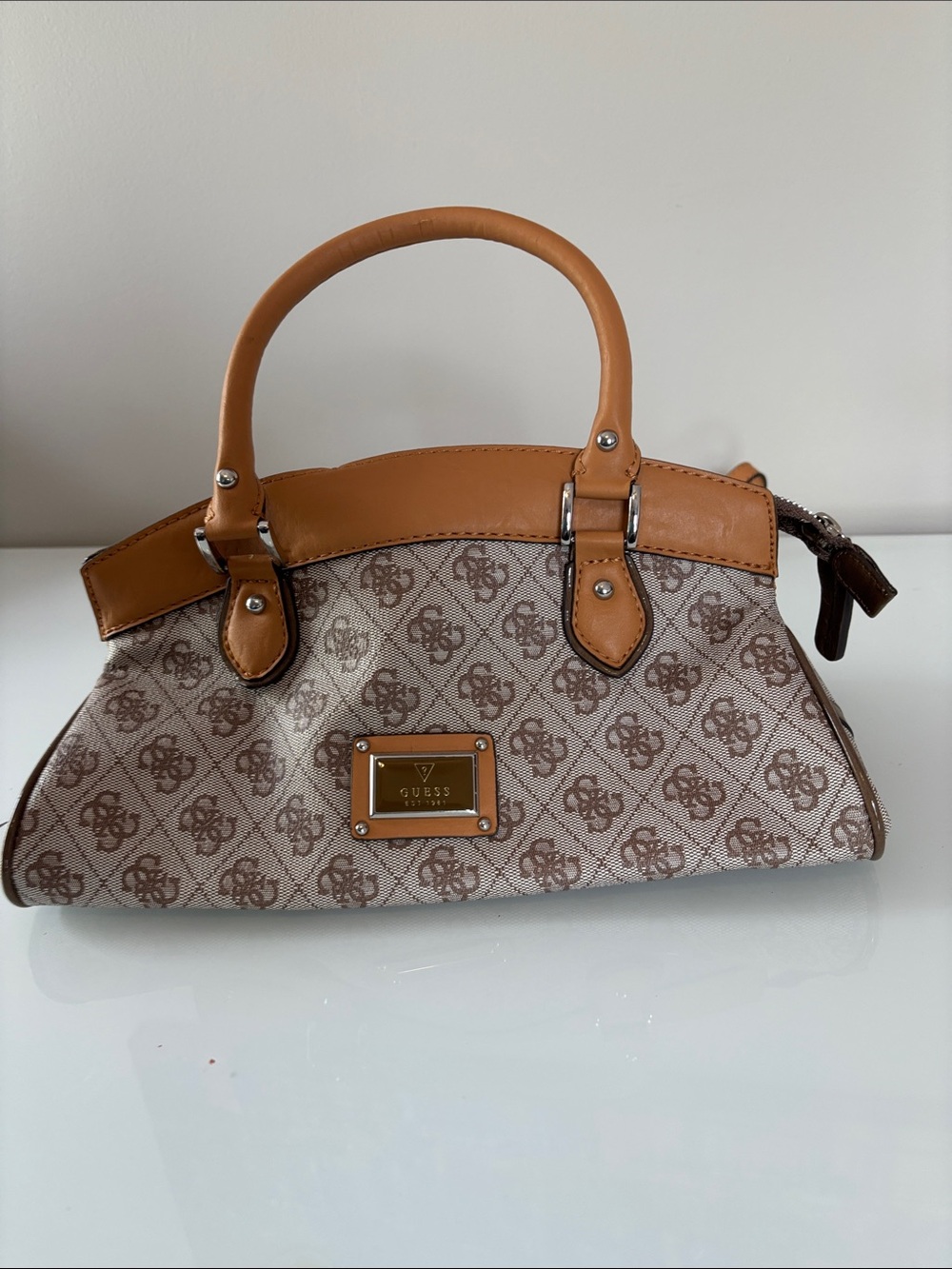 GUESS Tan and Cream Signature Logo Satchel